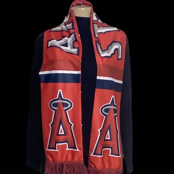 ANGELS scarf - Picture 2 of 3